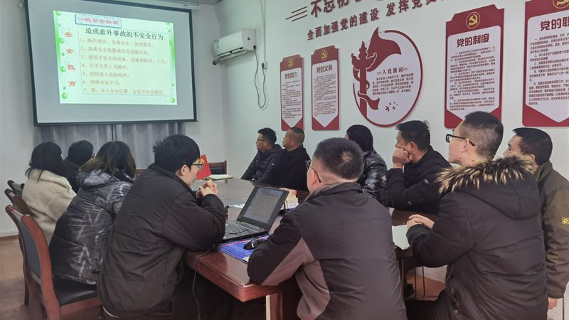 女生学电工，可以从以下几个方向发展：